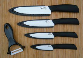 Ceramic Knife Set -5PCS Set, Heim Concept 4 Cutlery Kitchen Knives with Sheaths and Ceramic Peeler, with Gift... N9