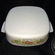 Corning Spice of Life 2 Qt. Casserole Dish with Lid N3