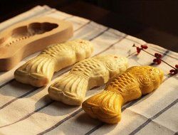 2 Pieces Dessert Baking Molds/Wooden Carving Baking Molds, Carp(27*8*2cm) N2