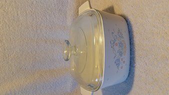 Corning Ware Country Cornflower Casserole Dish 1.5 Liter N2