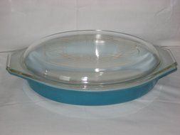 Vintage Pyrex Oval Cinderella Blue 1 1/2 Quart Casserole Baking Dish w/ Gold Scroll Lid USA N3