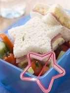 (SET OF 6) Cookie, Cake, Sandwich Cutter &amp; Bread Crust Remover, FREE 30 Smiley Stylish Wrappers,6 Cute Shapes-Star... N2