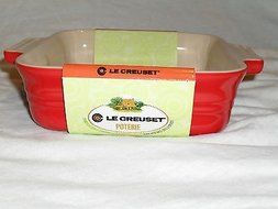 Le Creuset Poterie Stoneware Solid Chili Red Square Baking Dish, 9.25 Inch