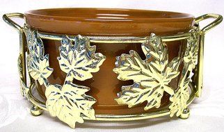 Glazed Clay Casserole with Brass Serving Caddy N2