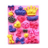 Yunko Bows Queen Crown Heart Candy Mold Silicone Chocolate Fondant Mold Cake Decoration
