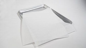 Premium Quilon Parchment Sheets (white), 12x16 baking sheet pan liners (100 ct) N3