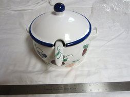 Princess House Orchard Medley 3 Qt Soup Tureen