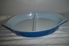 Pyrex Divided Casserole Dish 1 1/2 Quart