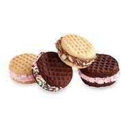 Wilton 12-Cavity Ice Cream Sandwich Cookie Pan N2