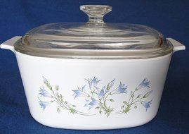 Corning Ware Blue Floral Casserole/Dutch Oven A-3-B 3 Quart with Lid