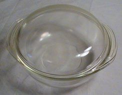 Vintage Corning Pyrex Clear Glass Round 2 Qt. Casserole with Dome Lid N2