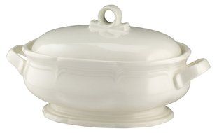 Mikasa French Countryside Covered Casserole Dish, 84-Ounce