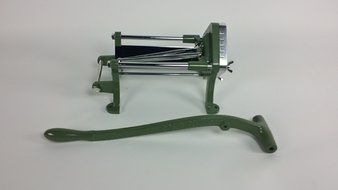 Foodservice Essentials (FFC-50) Commercial French Fry Cutter (1/2-Inch Blade, Die Cast Iron, Green) N3