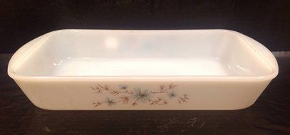 Glasbake Frost Pine Pattern Casserole 12" X 7.5" X 2"