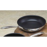 KitchenAid KCT60CSST Tri-Ply Stainless Steel 6-Quart Low Casserole with Lid Cookware - Stainless Steel N6