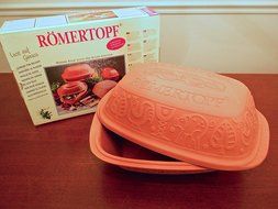 Romertopf 113 Glazed Clay Baker w/ Cookbook Large Casserole and Roaster Terra Cotta N8