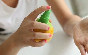 1pcs Creative Juice Juicer Lemon Spray Mist Orange Fruit Gadge Sprayer Kitchen N4