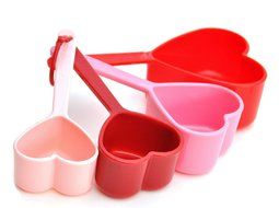 2 SETS Heart Shaped Measuring Cups and Measuring Spoon Set Best Valentine Day Gift Set for Her Wife Mother in... N4