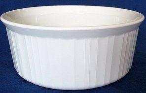 Corning Ware French White F-1-B Casserole 2.5 Liter No Lid