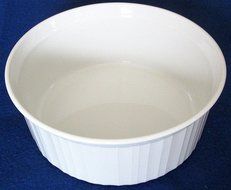 Corning Ware French White F-1-B Casserole 2.5 Liter No Lid N2