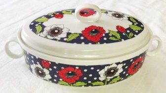 Vintage 1960's Georges Briard Oval Covered Casserole Dish - Polka Poppy (2-3/4" Tall X 9-3/8" Wide)