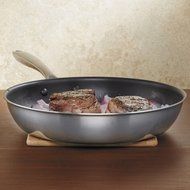 KitchenAid KCC60LCST Copper Core 6-Quart Low Casserole with Lid Cookware - Stainless Steel N5
