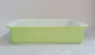 Vintage Pyrex #222 Square Baking Dish, 8 inches, Light Green N2
