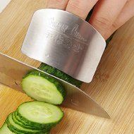 New Stainless Steel Kitchen Protector You Finger Hand Cut Vegetable Safety Tool N4