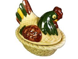 Metlox Poppytrail California Provincial Nesting Hen Rooster Covered Casserole Dish N2