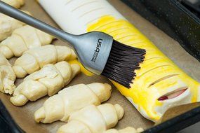 Silicone Basting Brush | Folding Cup | Storage Bag by USA Kitchen Elite | Silicone Bristles - Baste Food On The... N12