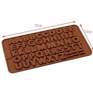 DUFUSTORE Chocolate Cake Candy Baking Silicone Bakeware Mould Letter Pattern Random Color N4