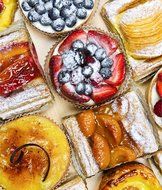 Silicone Bakeware Set | 3-Piece Professional Non-Stick Silicone Baking Set by Boxiki Kitchen | Includes Round... N7