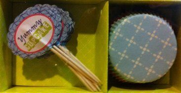 Michaels Sweet Rhapsody Cupcake Set - 13 Baking Cups 13 Picks