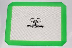 Your Daily Chef Non Stick Silicone Dab Mat Baking Cookie Sheet Set of 2,8.5 Inches X 11 Inches Green N7