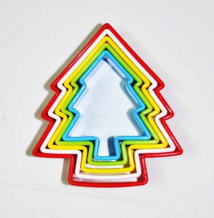 Fantasy Life Cooke Cutter Set Christmas Tree Multi-size Cookie Cutters Biscuit Cutter Set -5pcs N2