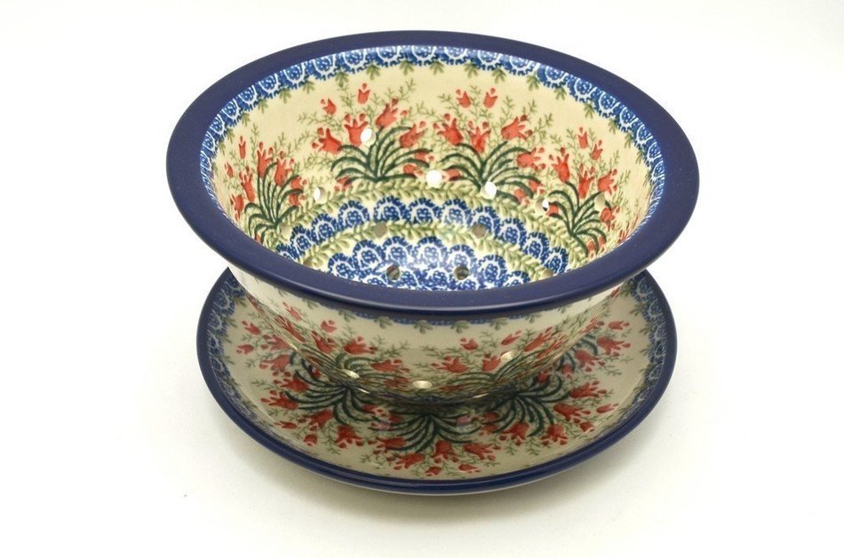 Polish Pottery Berry Bowl with Saucer - Crimson Bells