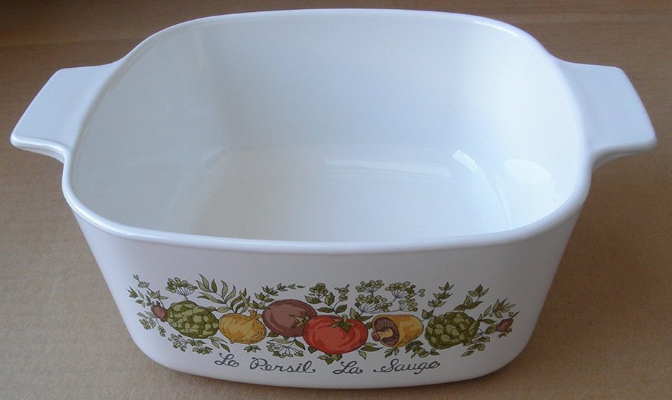 Corningware 1 1/2 Quart Le Persil La Sauge Ovenware Dish - Lid NOT included - 8 1/4 inches x 7 inches x 3 inches