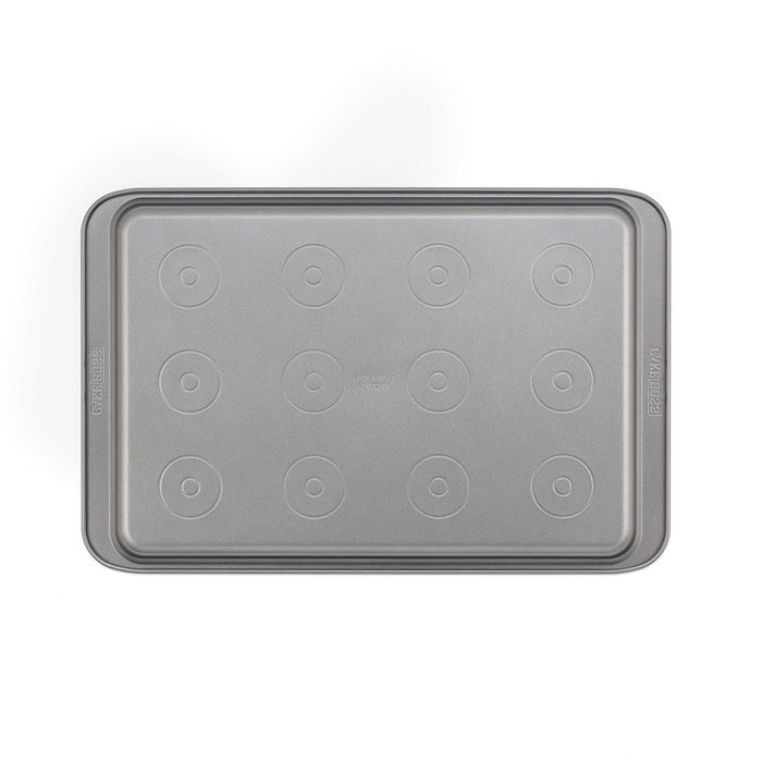 Cake Boss Basics Nonstick Bakeware 10-Inch by 15-Inch Covered Cookie Pan, Gray N4