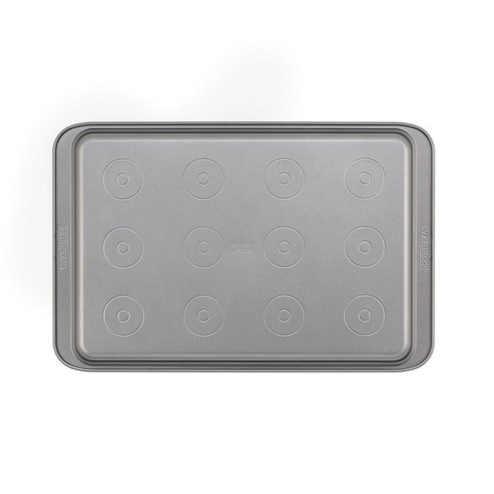 Cake Boss Basics Nonstick Bakeware 10-Inch by 15-Inch Covered Cookie Pan, Gray N9