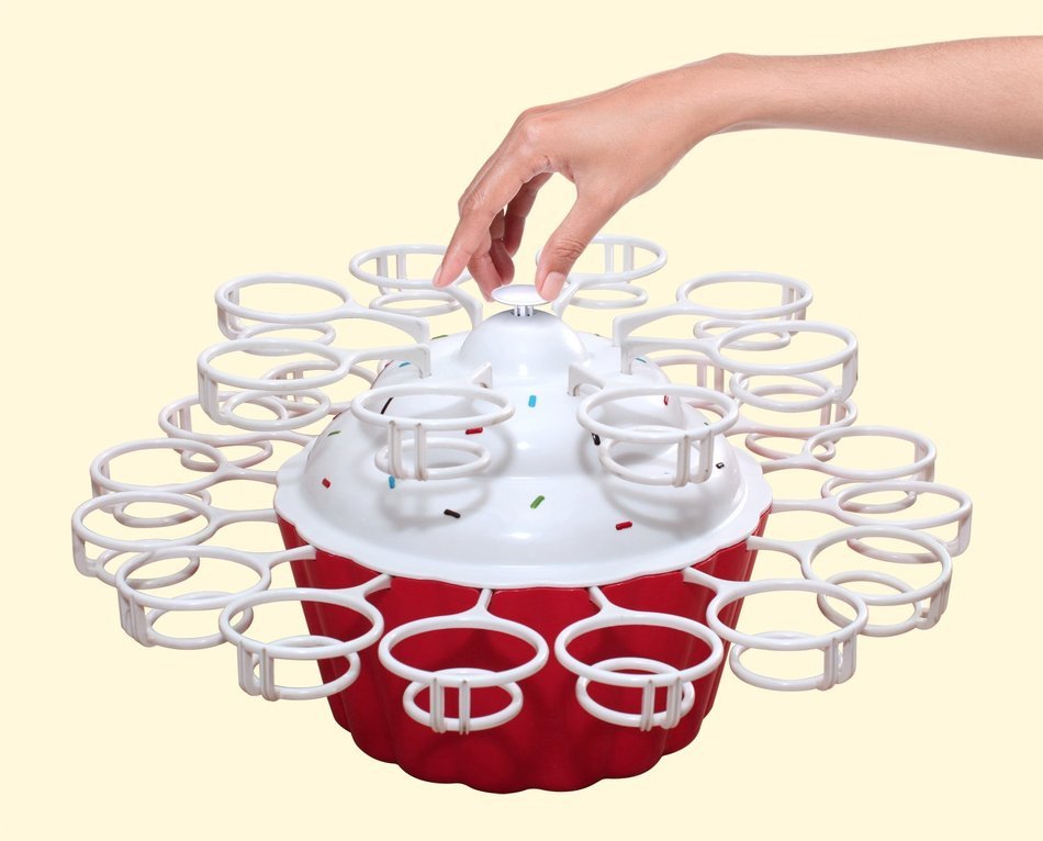 Mrs. Fields Dessert Diva All-in-One Dessert Carrier and Server, Red N17