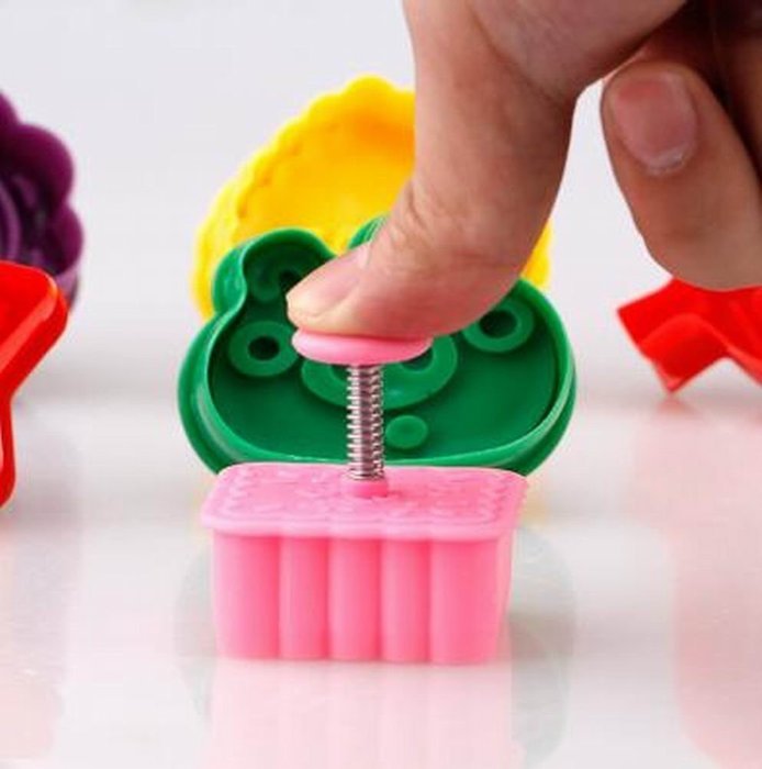 3 PCs Bake Mold Creative Home Press Cookies Making Supply [A] N2