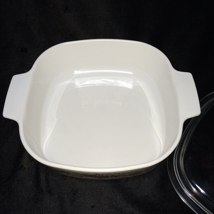 Corning Spice of Life 2 Qt. Casserole Dish with Lid N2