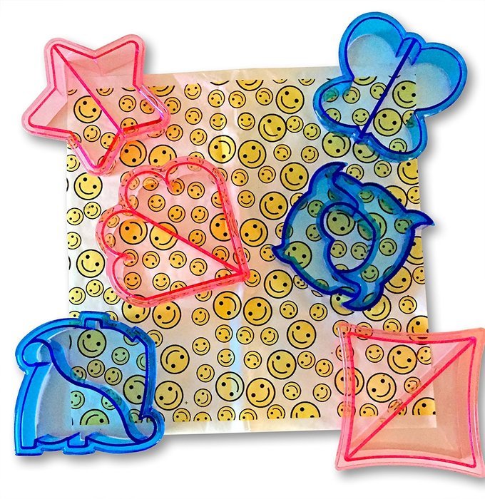 (SET OF 6) Cookie, Cake, Sandwich Cutter & Bread Crust Remover, FREE 30 Smiley Stylish Wrappers,6 Cute Shapes-Star...