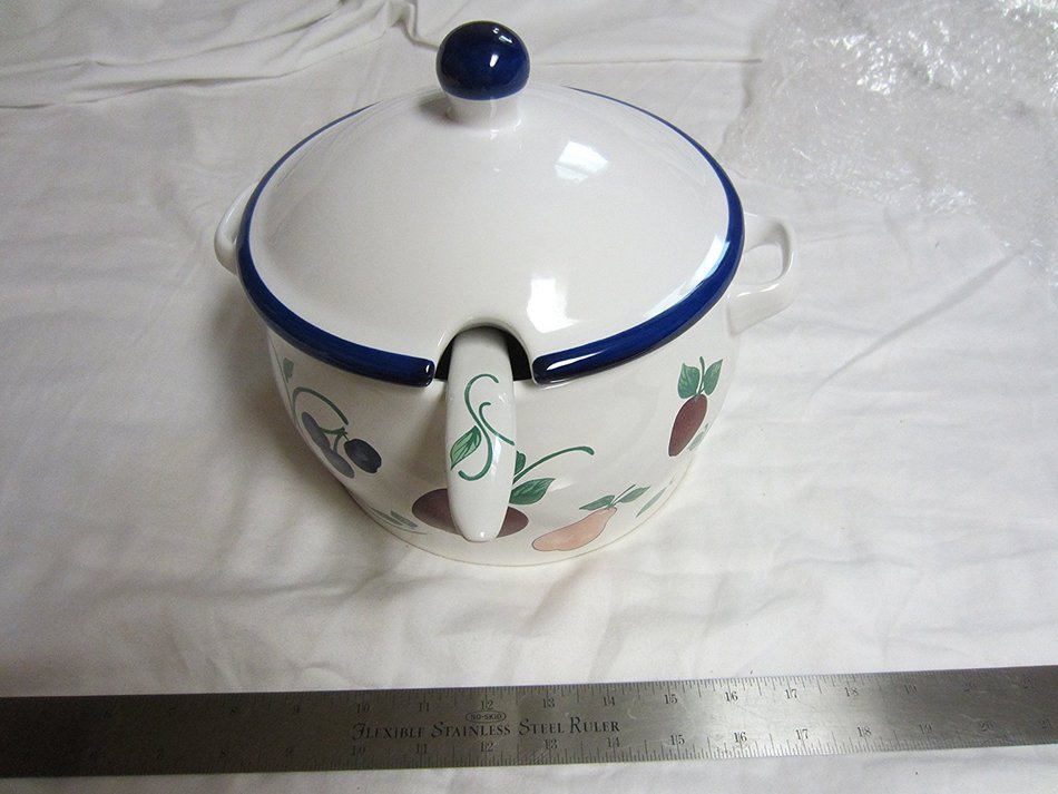 Princess House Orchard Medley 3 Qt Soup Tureen
