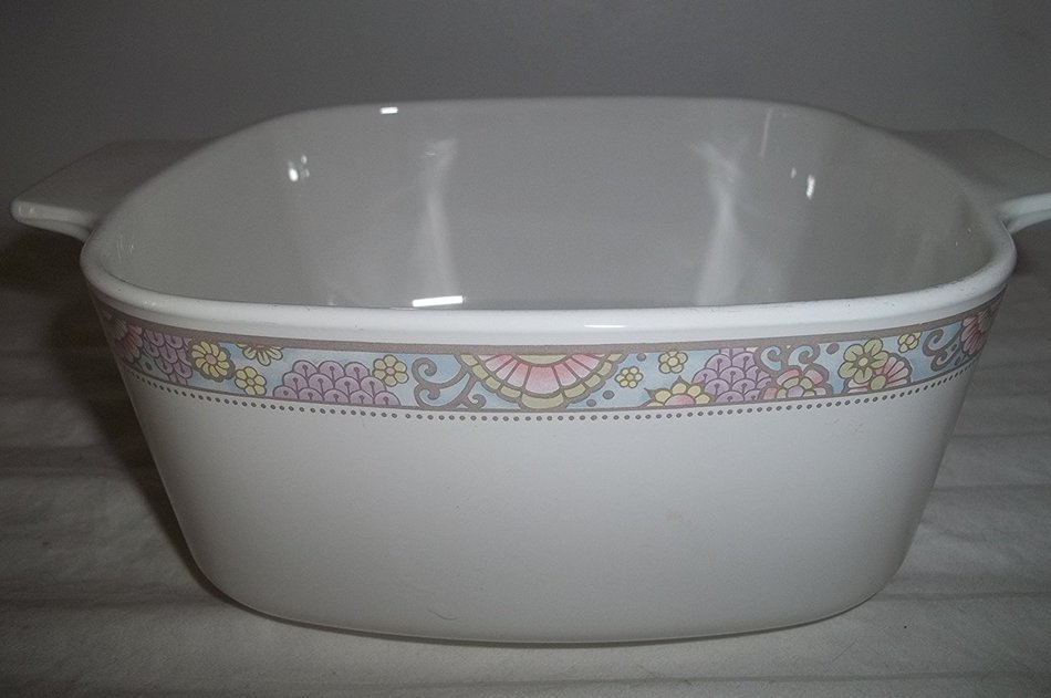 Shangri La 1 1/2 Quart Centura By Corning Baking Dish