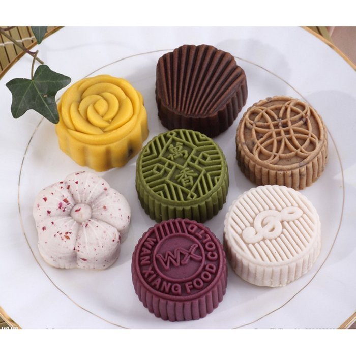 HOTOP Mid-autumn Festival Moon Cake Mold (Flower Stamp of 4 100g) N13