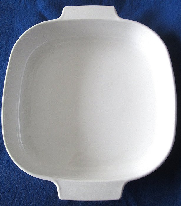 Corning Ware A-10-B 2.5 Liter Casserole with Lid - Blue Floral Basket Pattern N2