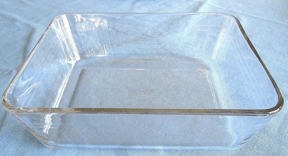 Pyrex 11 Cup Baking Storage Dish - NO LID - 9 X 7 X 2.5 N2