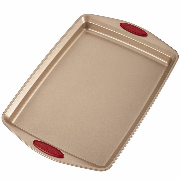 Rachael Ray Cucina 4-Piece Bakeware Set, Latte Brown with Agave Blue Handle Grips N7