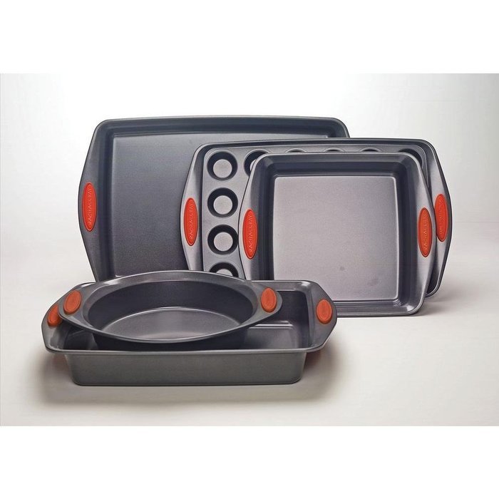 Oven Lovin' 5 Pc. Bakeware Set with Orange Handles, Nonstick Aluminum for Easy Food Release and Simple Maintenance N2